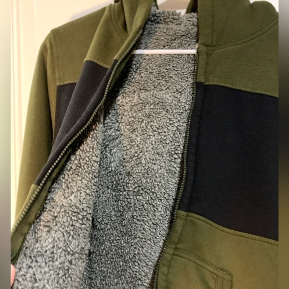 Wonder Nation, XL 14-16 Zip Up Jacket, Green with Black, Sherpa Lined, in EUC. - Picture 3 of 7